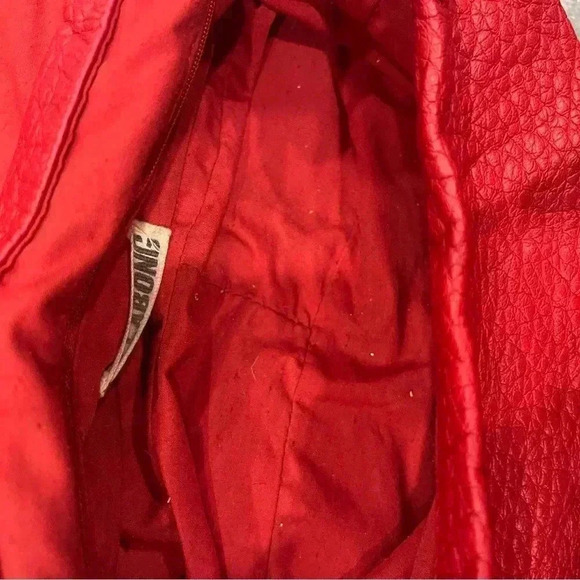 Billabong Red Leather Crossbody  Handbag - Picture 9 of 9